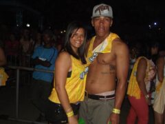 Oktober 10 Anos
